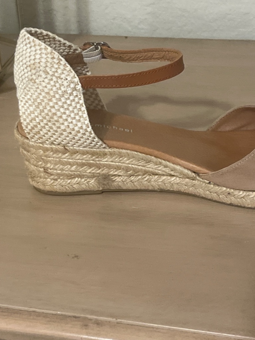 Espadrilles - Picture 3 of 4